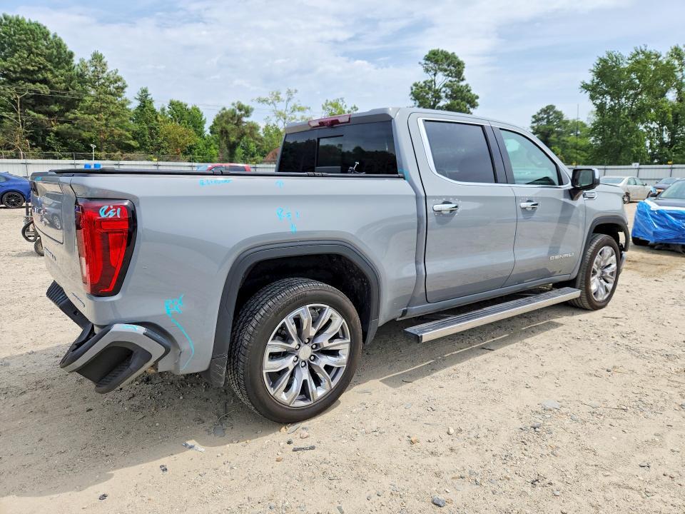 2025 GMC SIERRA K1500 DENALI — Фото 3 из 13