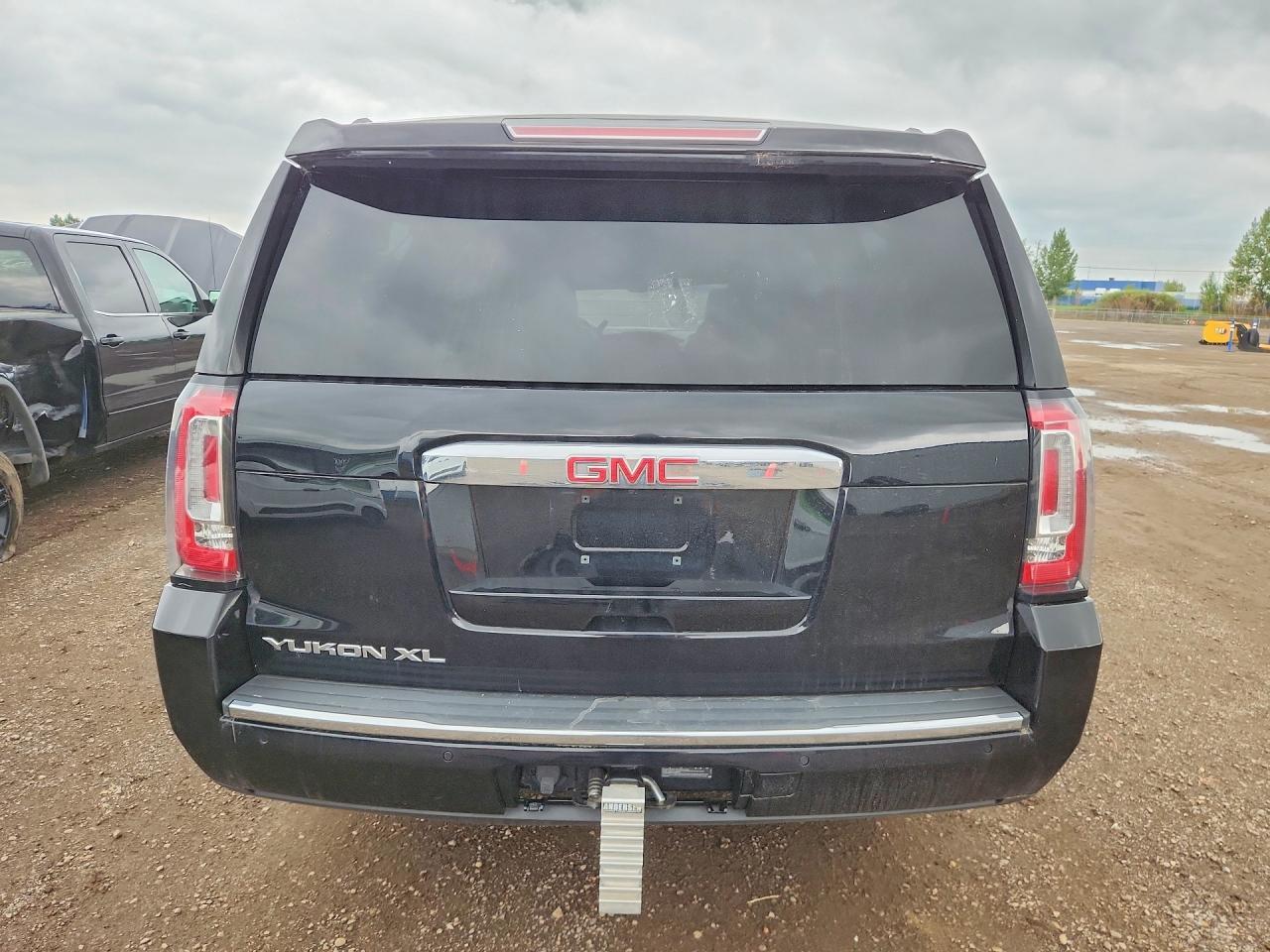 2ATS10018SU291396 2025 GMC YUKON photo no. 6