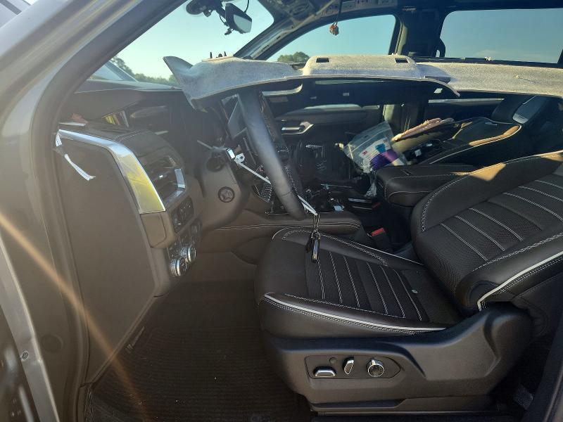 2025 GMC YUKON XL DENALI ULTIMATE — Фото 7 из 14