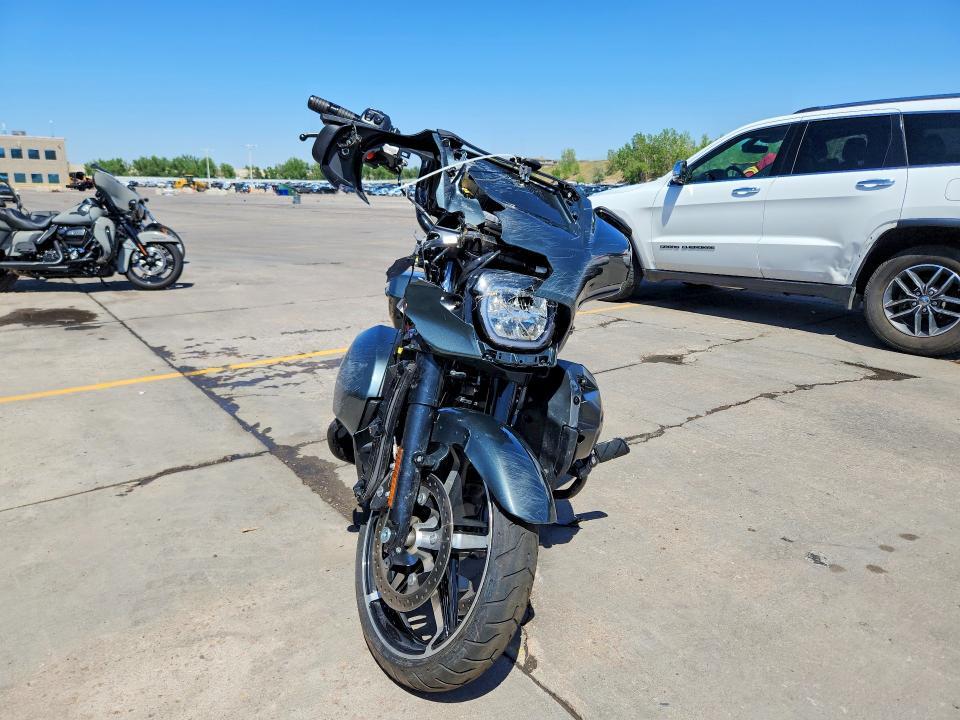 2025 HARLEY-DAVIDSON FLHX — Фото 2 из 10
