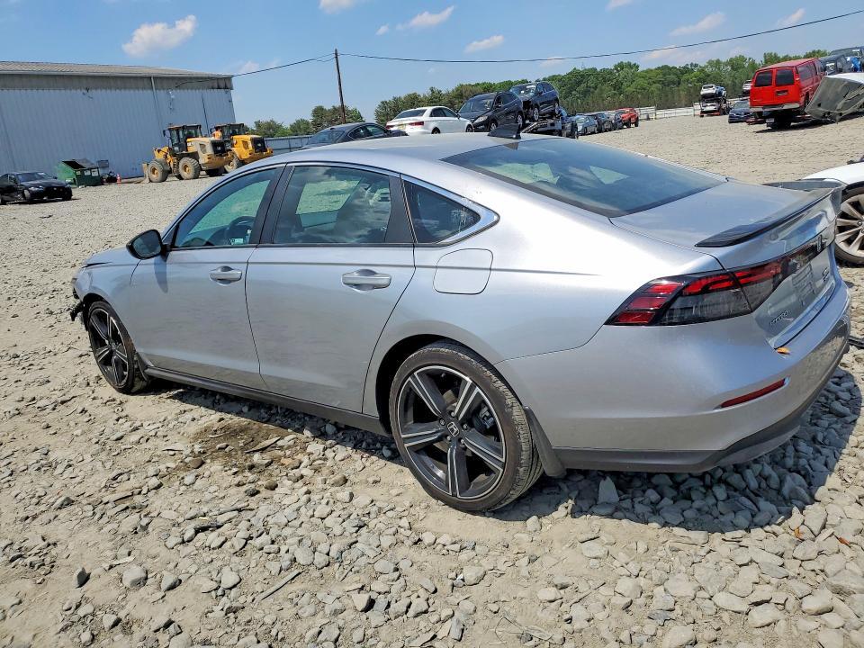2025 HONDA ACCORD HYBRID SPORT — Фото 2 из 13