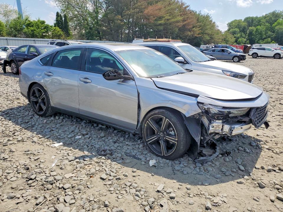 2025 HONDA ACCORD HYBRID SPORT — Фото 4 из 13