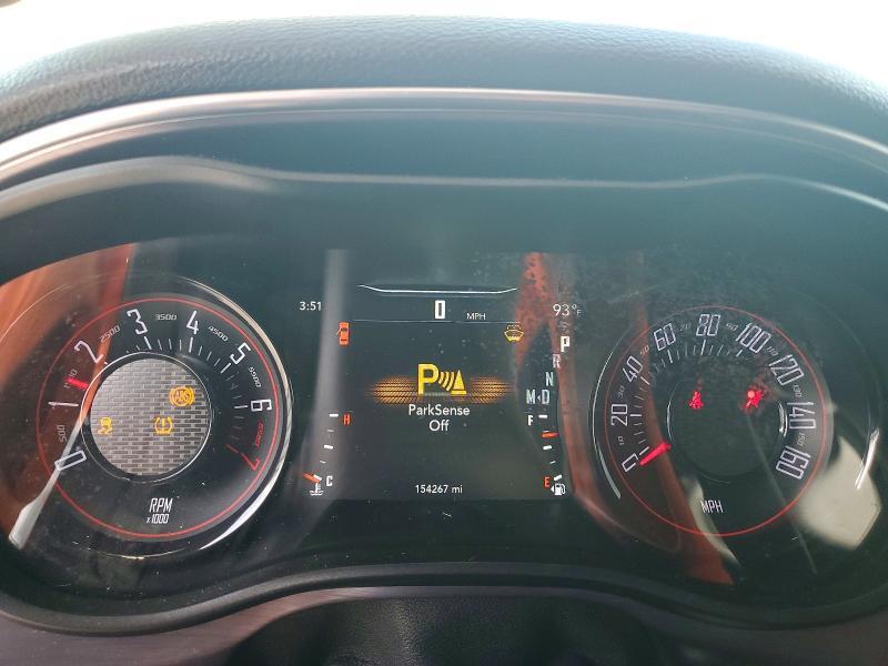 2018 DODGE CHALLENGER SXT — Фото 9 из 12
