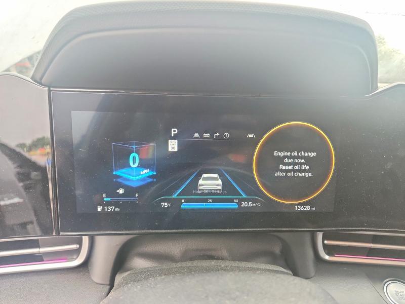 2025 HYUNDAI ELANTRA SEL — Фото 9 из 12