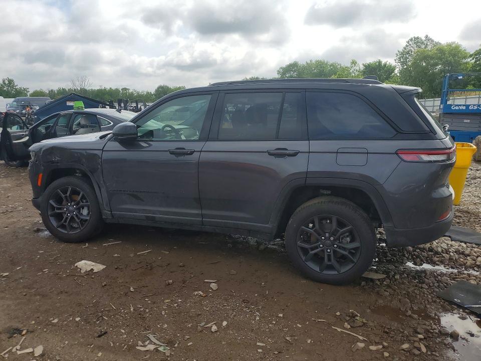 1C4RJHBG1S8793360 2025 JEEP GRAND CHEROKEE photo no. 2