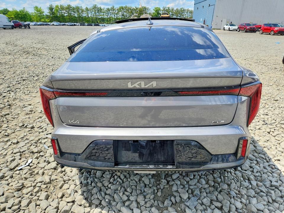 2025 KIA K4 GT LINE — Фото 6 из 12