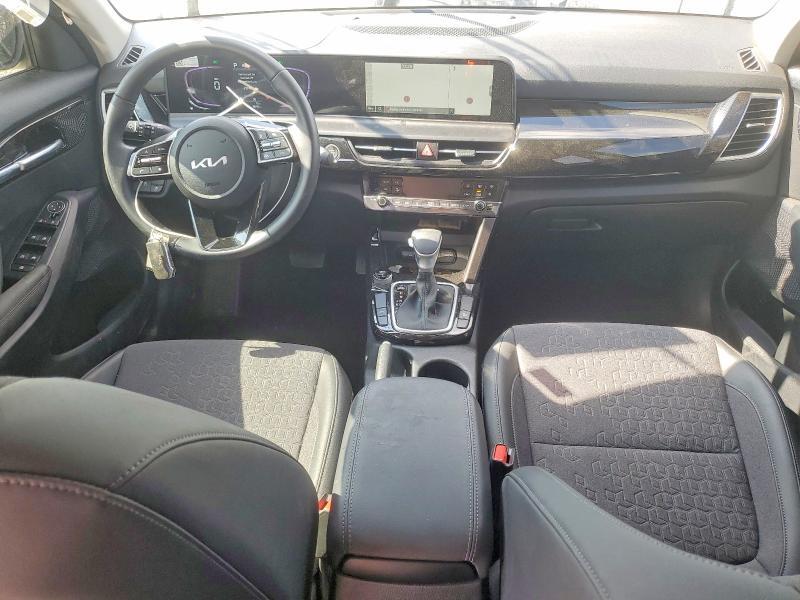 KNDEU2AA0S7823549 2025 KIA SELTOS photo no. 8