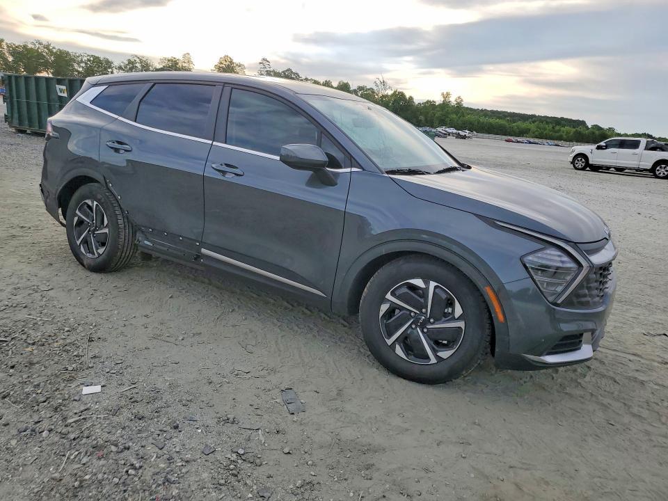 2025 KIA SPORTAGE LX — Фото 4 из 13