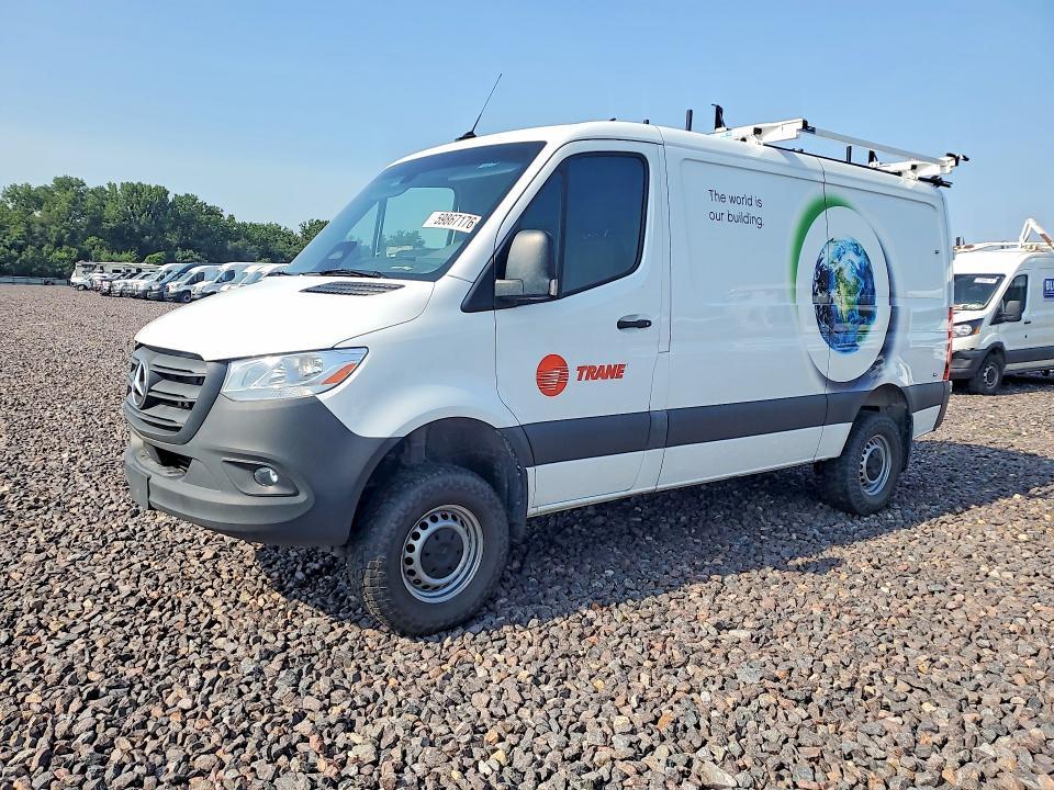 2025 MERCEDES-BENZ SPRINTER 2500