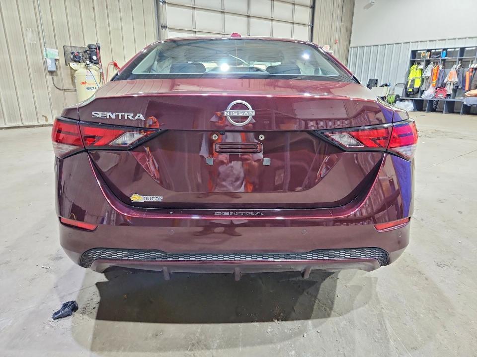 2025 NISSAN SENTRA SV — Фото 6 из 12