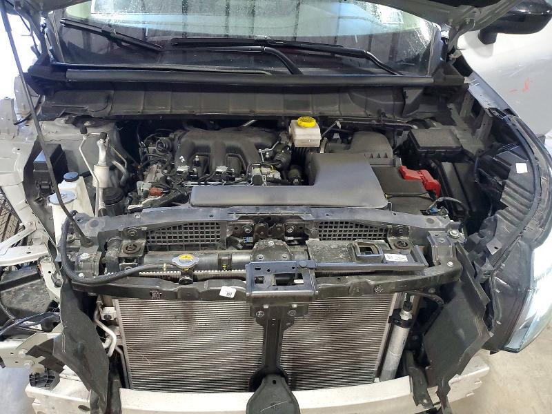 2025 NISSAN PATHFINDER S — Фото 12 из 14