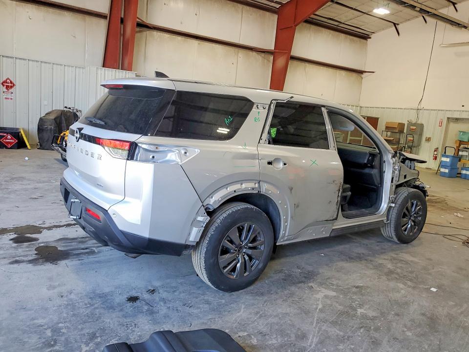 2025 NISSAN PATHFINDER S — Фото 3 из 14