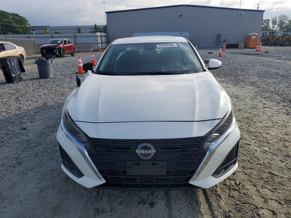 2025 NISSAN ALTIMA SV — Фото 5 из 12