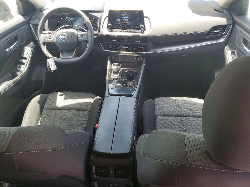 2025 NISSAN ROGUE SV — Фото 8 из 14