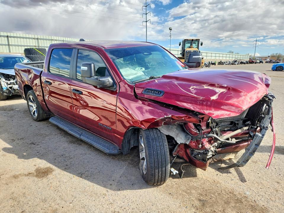 2025 RAM 1500 TRADESMAN — Фото 4 из 12