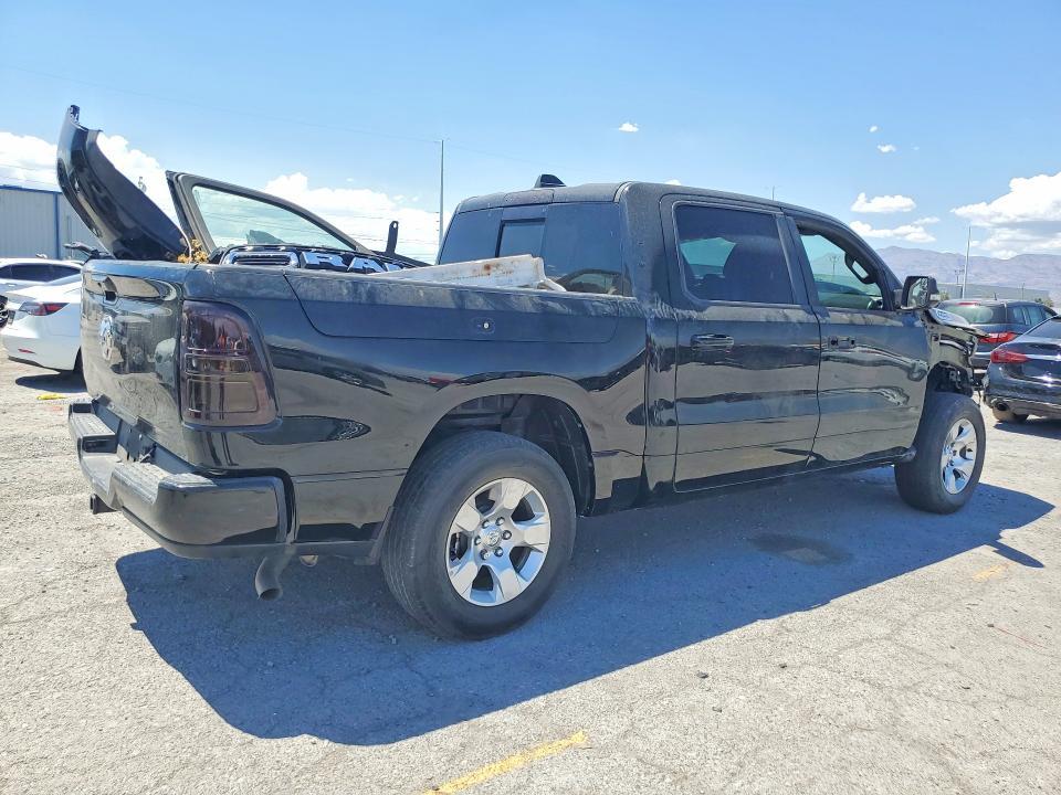 2025 RAM 1500 BIG HORN/LONE STAR — Фото 3 из 13