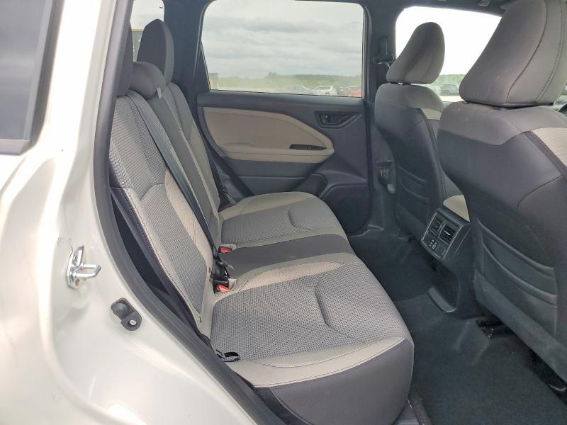 2025 SUBARU FORESTER PREMIUM — Фото 11 из 13