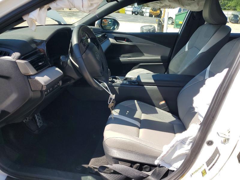 2025 TOYOTA CAMRY SE — Фото 7 из 12