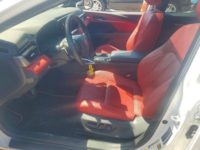 2025 TOYOTA CAMRY — Фото 7 из 12