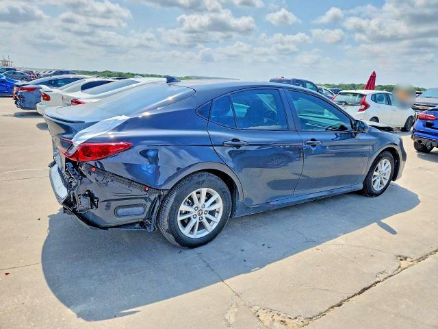 4T1DAACK5SU181668 2025 TOYOTA CAMRY photo no. 3