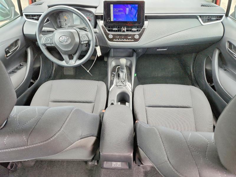2025 TOYOTA COROLLA LE — Фото 8 из 12