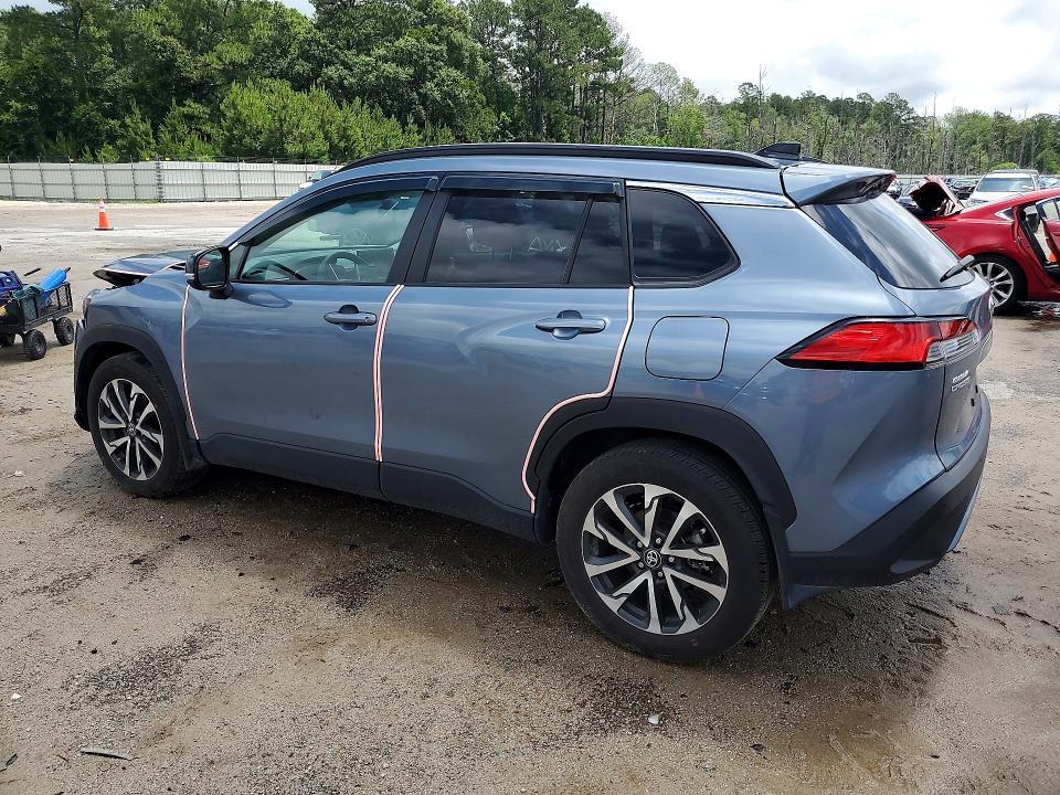 2025 TOYOTA COROLLA CROSS XLE — Фото 2 из 13