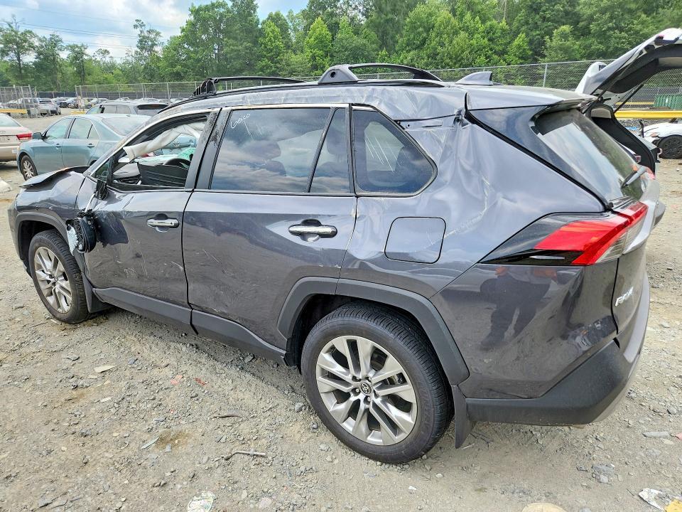 2025 TOYOTA RAV4 LIMITED — Фото 2 из 13