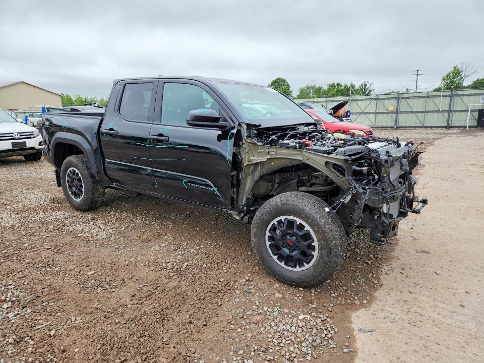 2025 TOYOTA TACOMA TRD OFF-ROAD — Фото 4 из 13