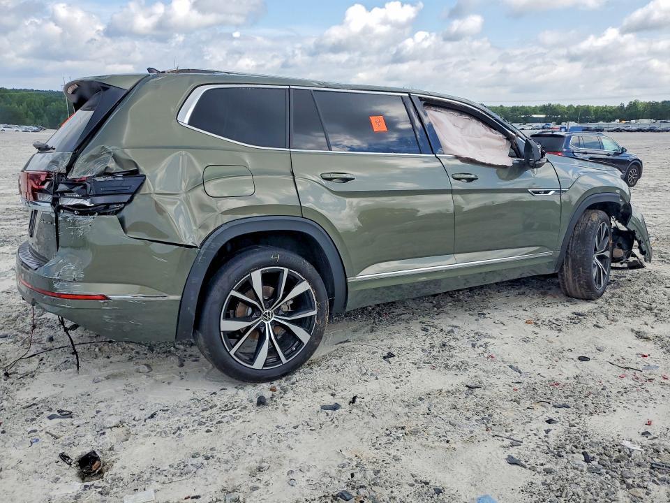 2025 VOLKSWAGEN ATLAS SEL PREMIUM R-LINE — Фото 3 из 13