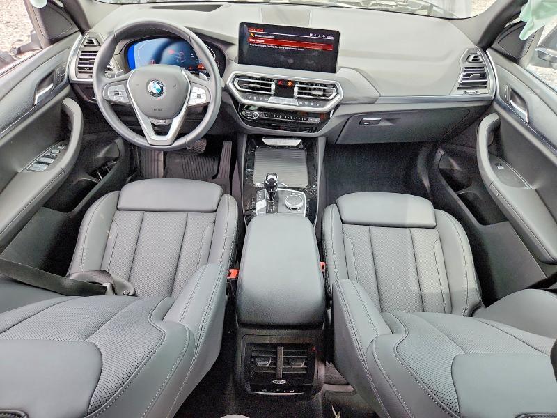 2024 BMW X3 XDRIVE30I — Фото 8 из 12