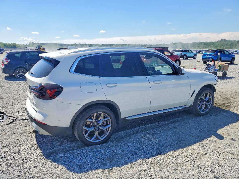 2024 BMW X3 SDRIVE30I — Фото 3 из 13