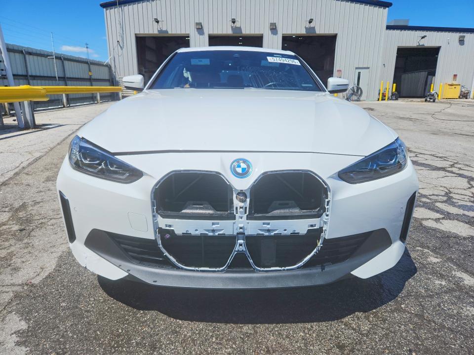 WBY73AW02RFS64252 2024 BMW I4 photo no. 5