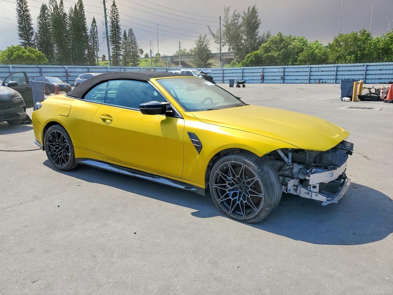 2024 BMW M4 COMPETITION — Фото 4 из 12