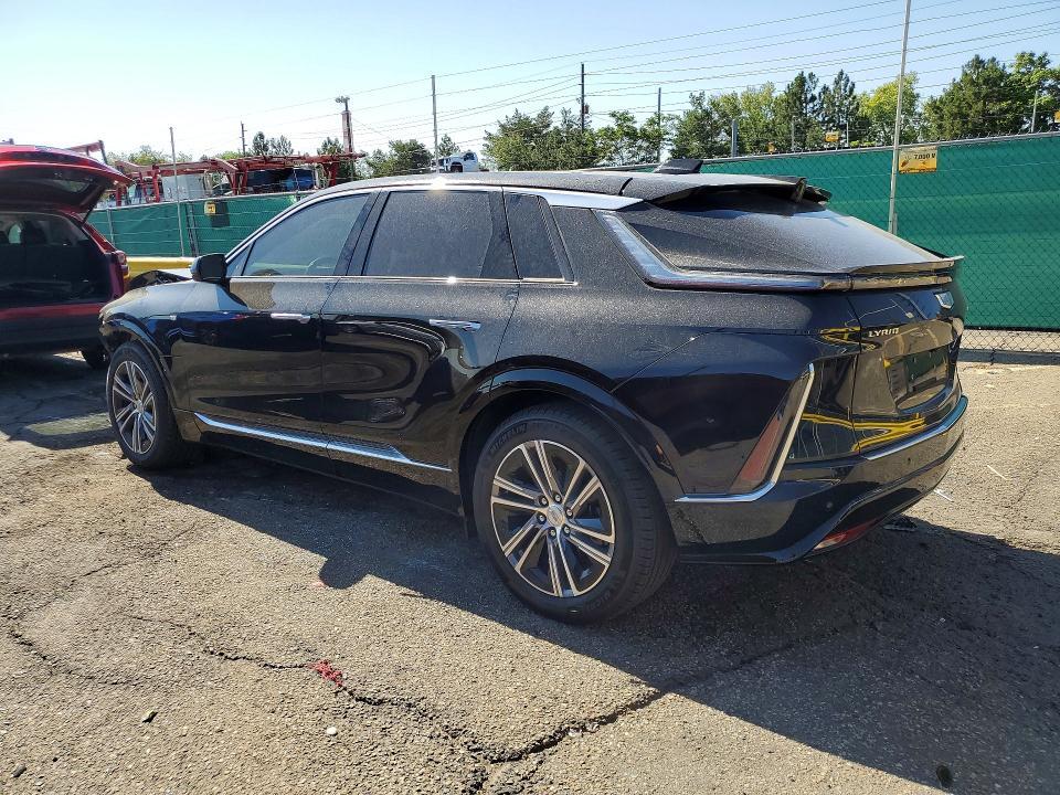 2024 CADILLAC LYRIQ LUXURY — Фото 2 из 12