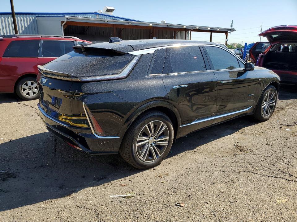 2024 CADILLAC LYRIQ LUXURY — Фото 3 из 12