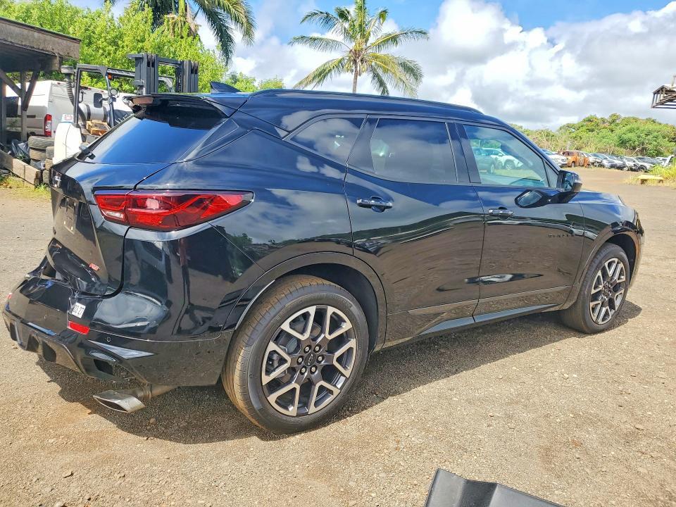 3GNKBERS4RS175613 2024 CHEVROLET BLAZER photo no. 3