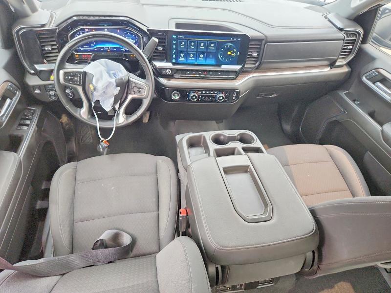 2024 CHEVROLET SILVERADO K1500 LT-L — Фото 8 из 12