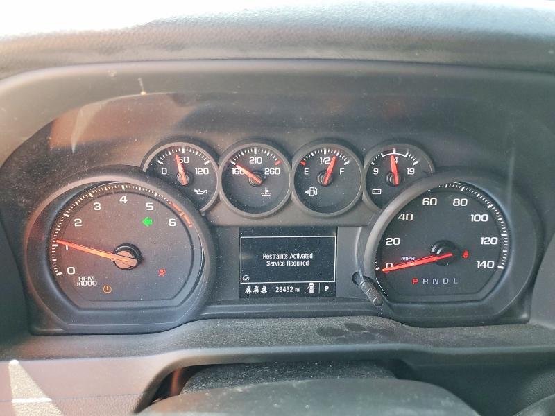 2024 CHEVROLET SILVERADO K2500 CUSTOM — Фото 9 из 12
