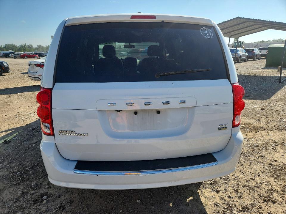 2018 DODGE GRAND CARAVAN SXT — Фото 6 из 13