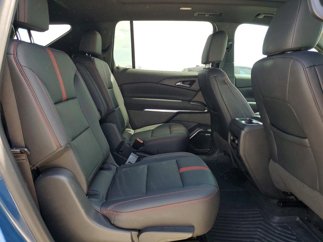2024 CHEVROLET TRAVERSE RS — Фото 11 из 13