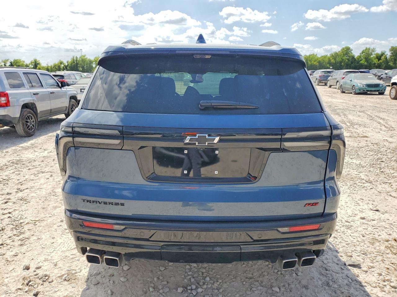 2024 CHEVROLET TRAVERSE RS — Фото 6 из 13