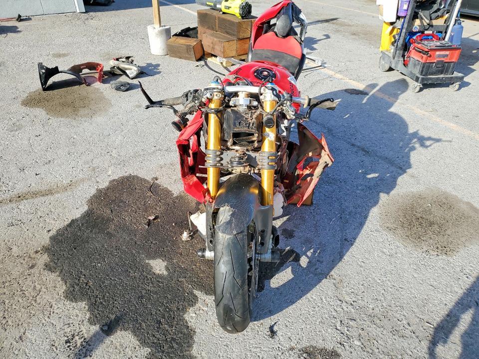 2024 DUCATI PANIGALE V4S — Фото 2 из 10