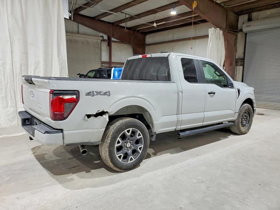 2024 FORD F150 STX — Фото 3 из 13