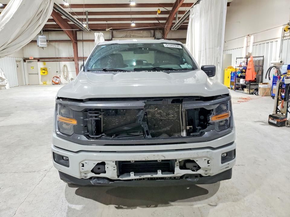2024 FORD F150 STX — Фото 5 из 13