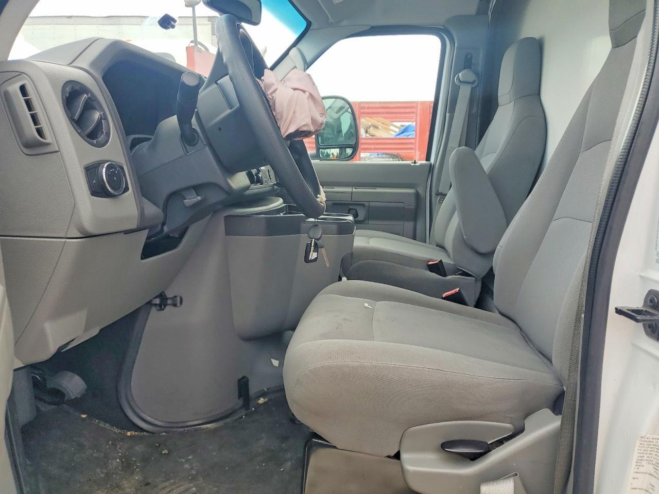 2024 FORD E450 — Фото 7 из 14
