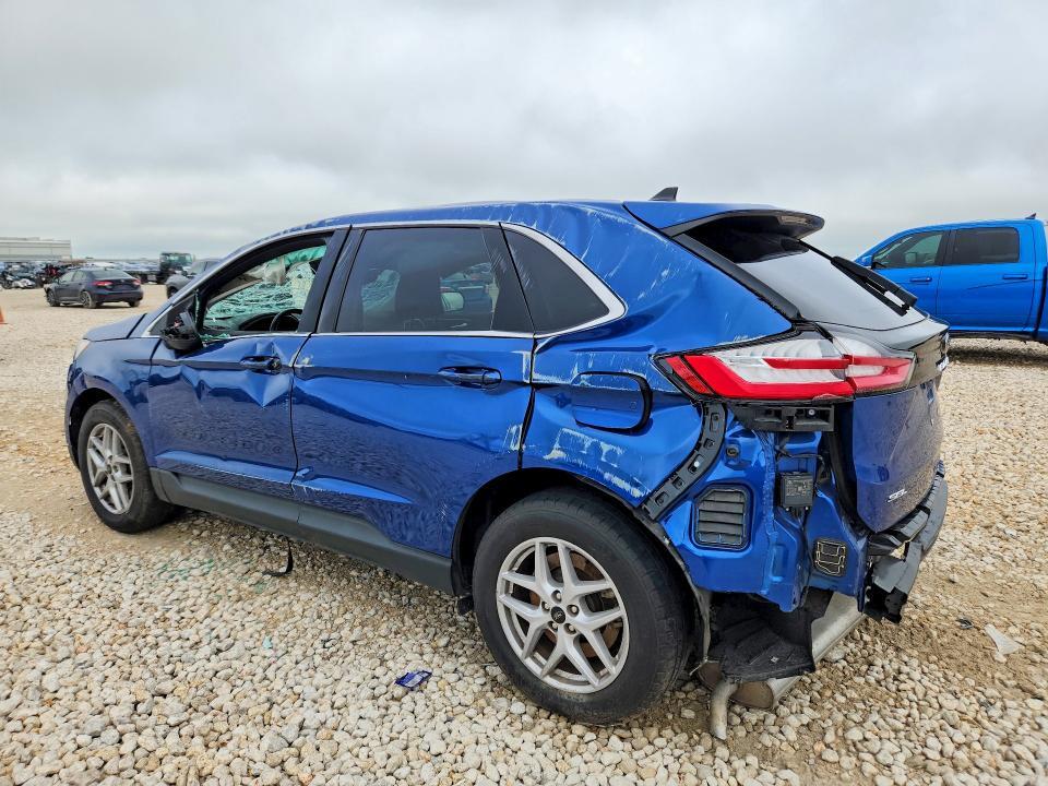 2FMPK4J9XRBA72263 2024 FORD EDGE photo no. 2