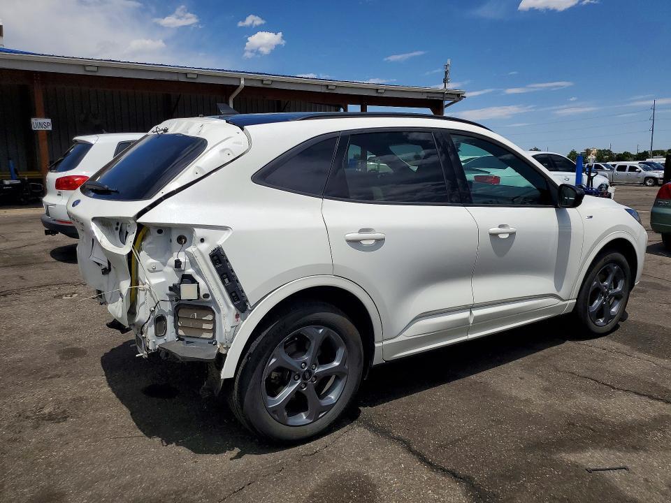 2024 FORD ESCAPE ST LINE — Фото 3 из 12