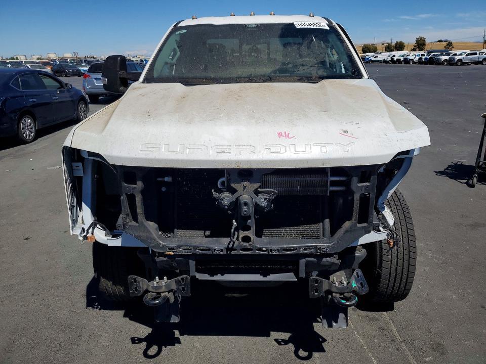 2024 FORD F250 SUPER DUTY — Фото 5 из 13