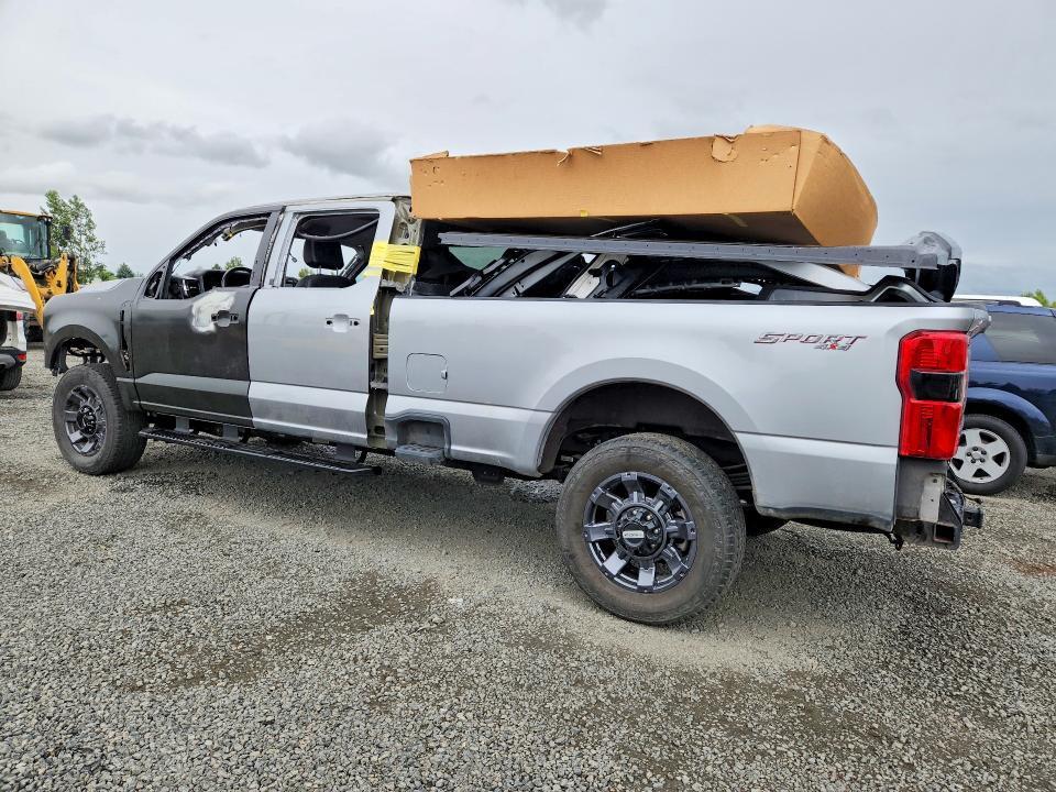 2024 FORD F350 SUPER DUTY — Фото 2 из 12