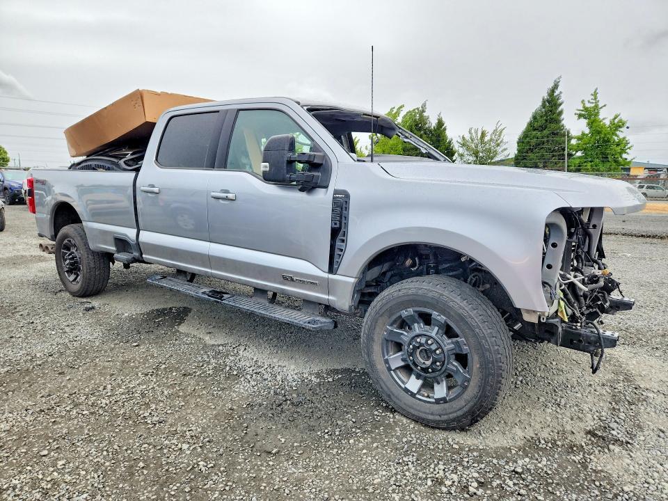 2024 FORD F350 SUPER DUTY — Фото 4 из 12